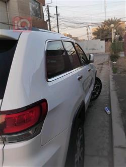 جيب جراند شيروكي